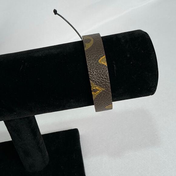 Louis Vuitton Monogram Canvas Slide Bracelet Vachetta leather - Picture 3 of 10